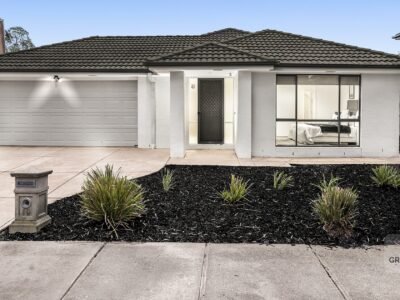 19 Riverglades Drive, SANCTUARY LAKES, VIC 3030