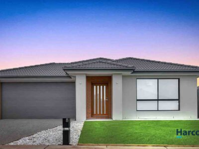 8 Crawford Rise, COBBLEBANK, VIC 3338