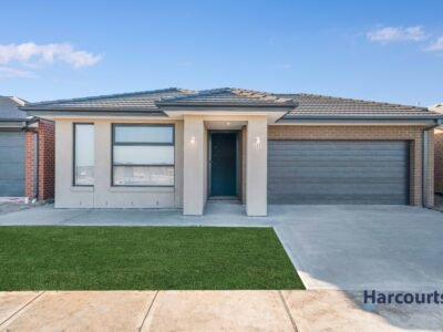 409 Maracana Ave, MANOR LAKES, VIC 3024
