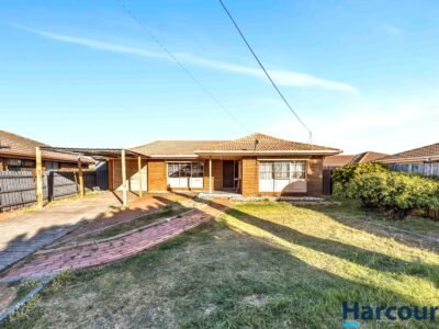 18 Songlark Crescent, WERRIBEE, VIC 3030