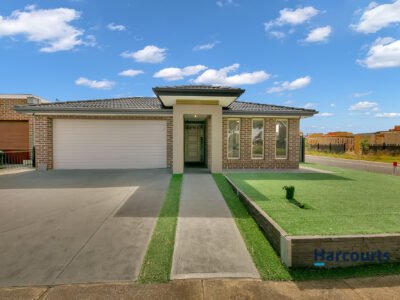 23 PENROSE PROMENADE, TARNEIT, VIC 3029