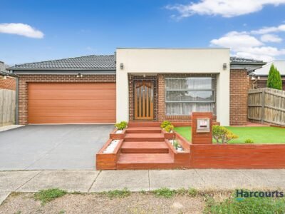 12 Bottletree Road, POINT COOK, VIC 3030