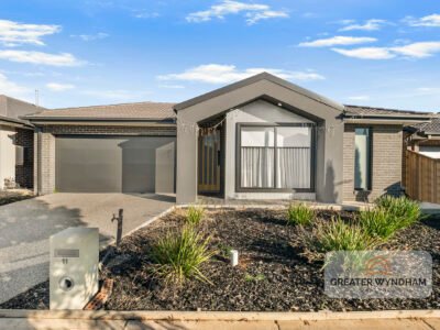 11 Wattleseed Drive, FRASER RISE, VIC 3336